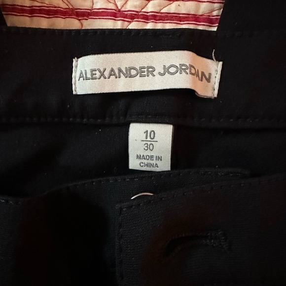 Black Skinny Jeans with Sleek Fit - Picture 2 of 6